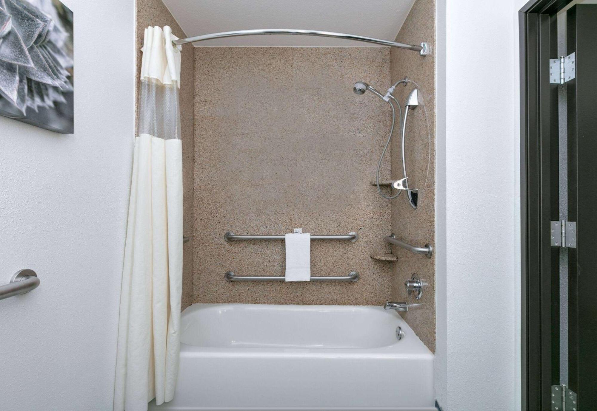הרסט La Quinta By Wyndham Fort Worth Ne Mall מראה חיצוני תמונה